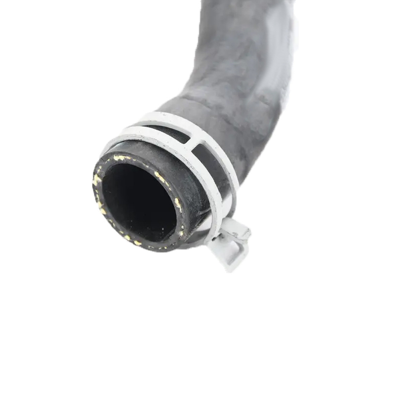 อุปกรณ์อะไหล่รถยนต์ รีเดียเตอร์น้ําเย็น Hose ท่อน้ํา 2712030282 สําหรับ Mercedes-Benz M271 W204 W212 E200 E300