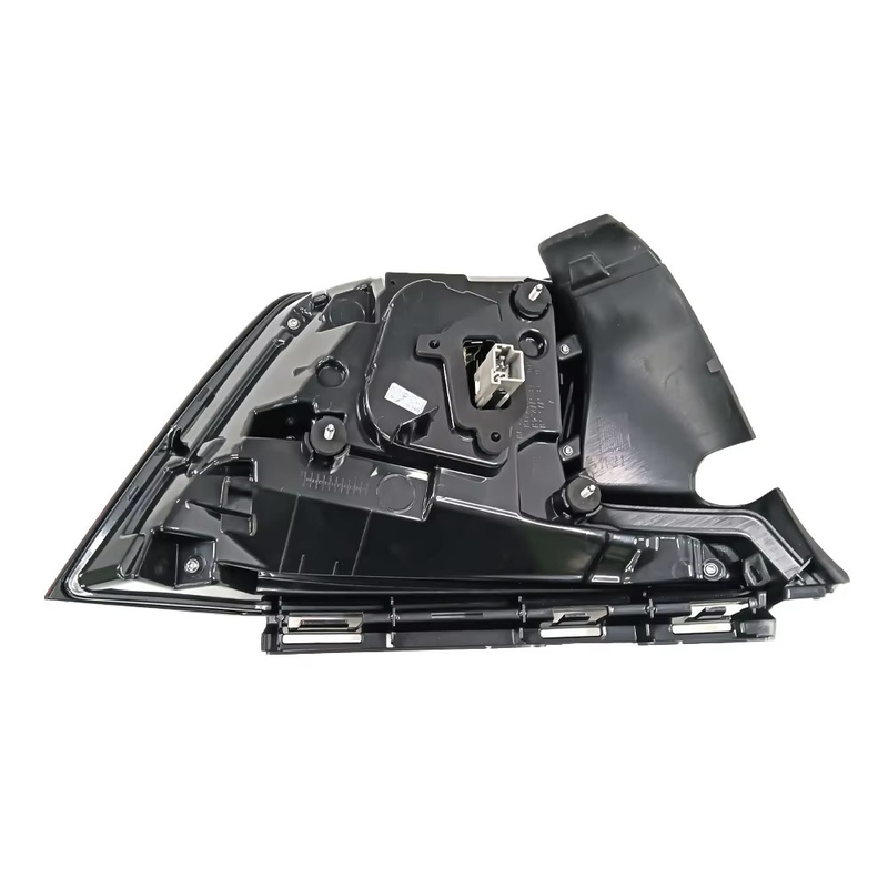 เครื่องประดับไฟฟ้ารถยนต์ OE 31108926 แสงไฟท้ายขวารถยนต์ สําหรับ Volvo S90 2017-2019 อะไหล่
