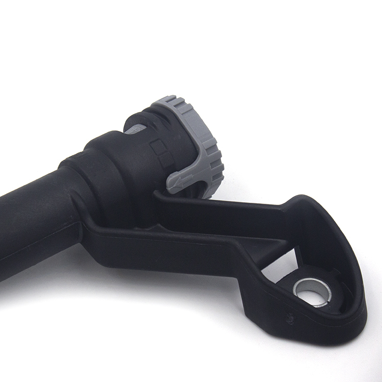 Womala Engine Output Hose Oil Cooler ท่อน้ํา OE 30774514 สําหรับ Volvo Auto Parts