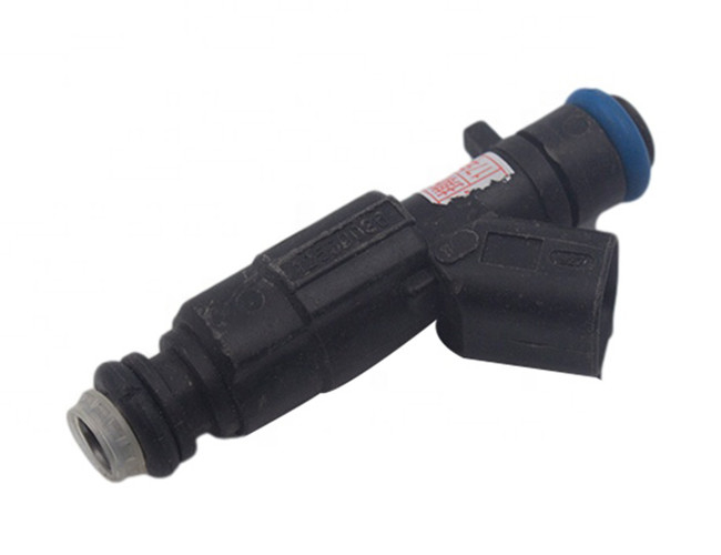 Oe 30711782 หัวฉีดน้ำมันเชื้อเพลิง for  Auto Parts หัวฉีดและชุดประกอบ V50 C30 XC90
